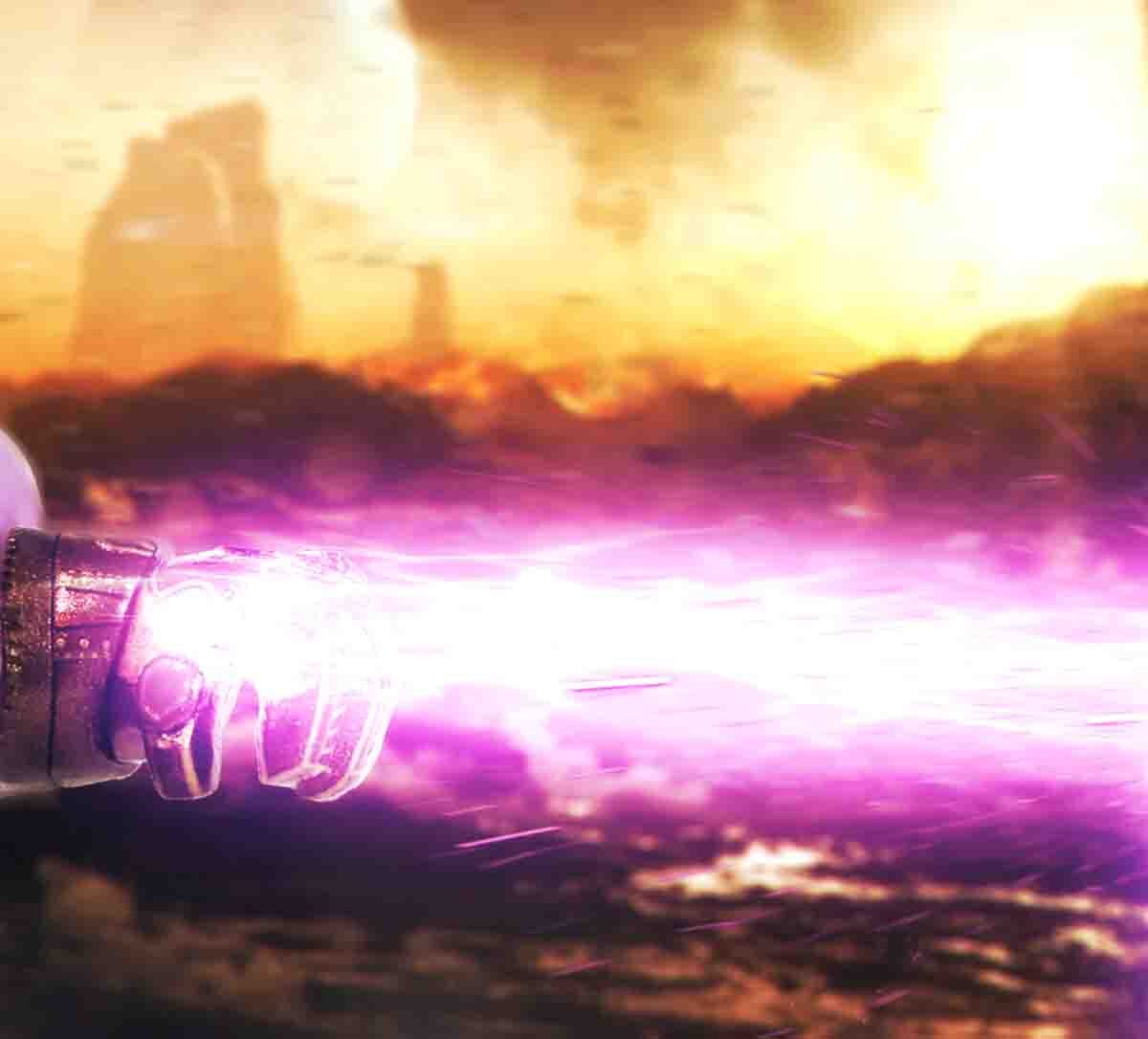 SITE VERSIONAvengers Infinity War - Iron Man vs Thanos (Without Logo) V2